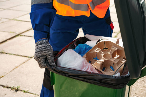 Best Furniture Removal  in Newberg, OR